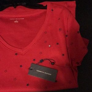 Women’s brand new short sleeve Large Red V-neck t-shirt